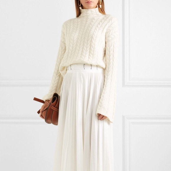 Theory Horseshoe Cable Turtleneck Ivory - Picture 1 of 5